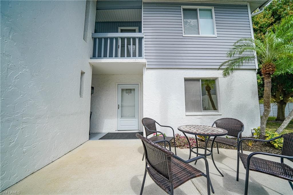 22375 Edgewater DR 118 PORT CHARLOTTE, FL 33980