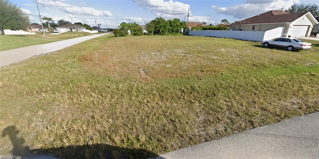 1315 NE 6th AVE CAPE CORAL, FL 33909