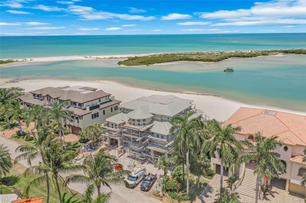 158 BEACH DR MARCO ISLAND, FL 34145
