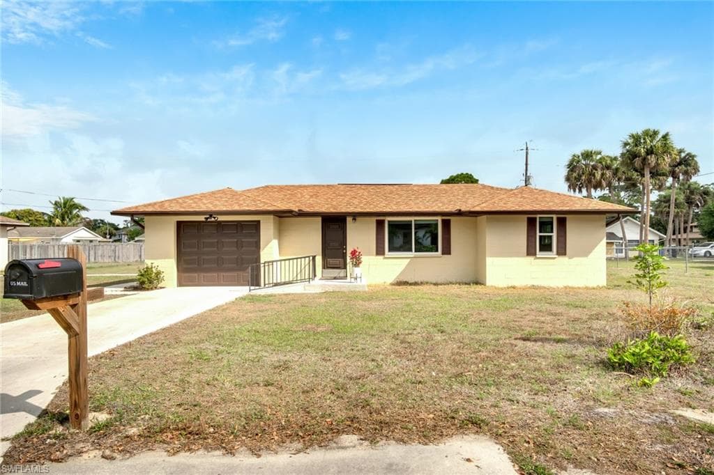11355 Ridge RD BONITA SPRINGS, FL 34135