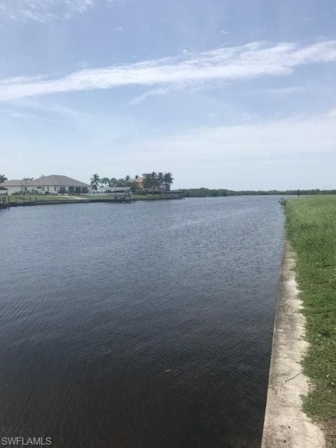 932 Old Burnt Store RD N CAPE CORAL, FL 33993