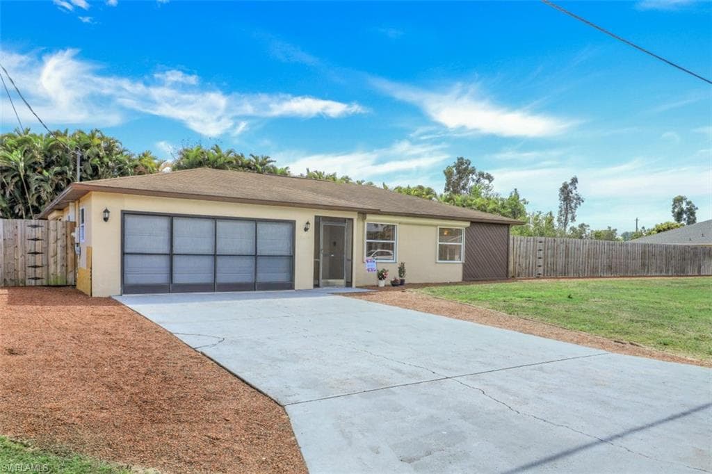 7650 Laurel Valley RD FORT MYERS, FL 33967