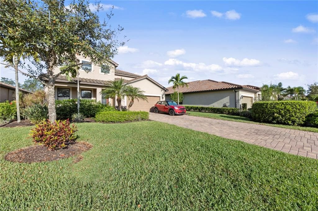 20528 Black Tree LN ESTERO, FL 33928