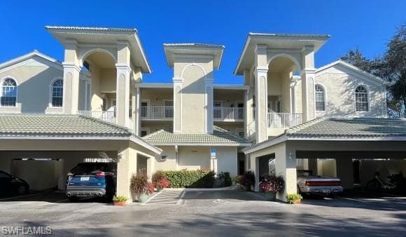 15445 Cedarwood LN 6-102 NAPLES, FL 34110