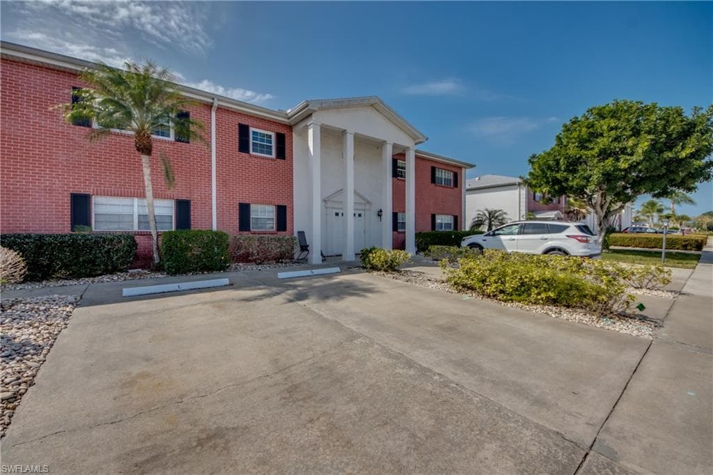 1462 Myerlee Country Club BLVD 2G FORT MYERS, FL 33919