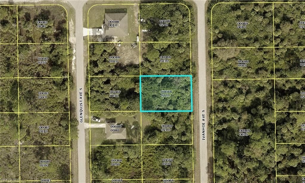 638 Ivanhoe AVE S LEHIGH ACRES, FL 33974