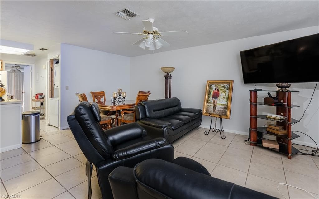 3417 SW Santa Barbara PL 115 CAPE CORAL, FL 33914