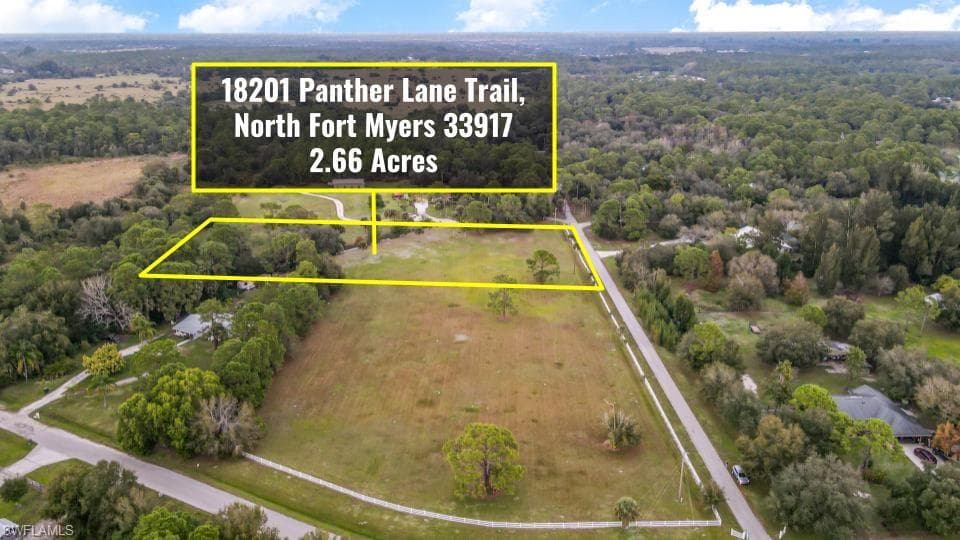 18201 Panther Trail LN NORTH FORT MYERS, FL 33917