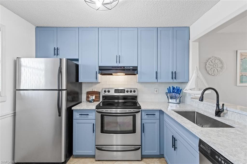 9271 Central Park DR 202 FORT MYERS, FL 33919