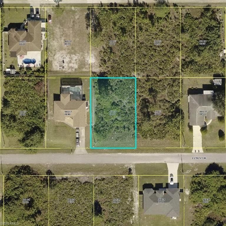 3728 11th ST W LEHIGH ACRES, FL 33971