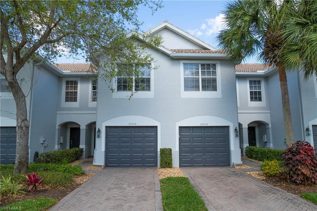 16056 Caldera LN 10 NAPLES, FL 34110