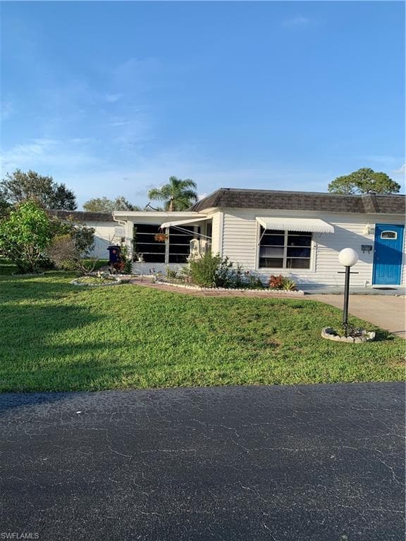 60 Tangelo CT LEHIGH ACRES, FL 33936
