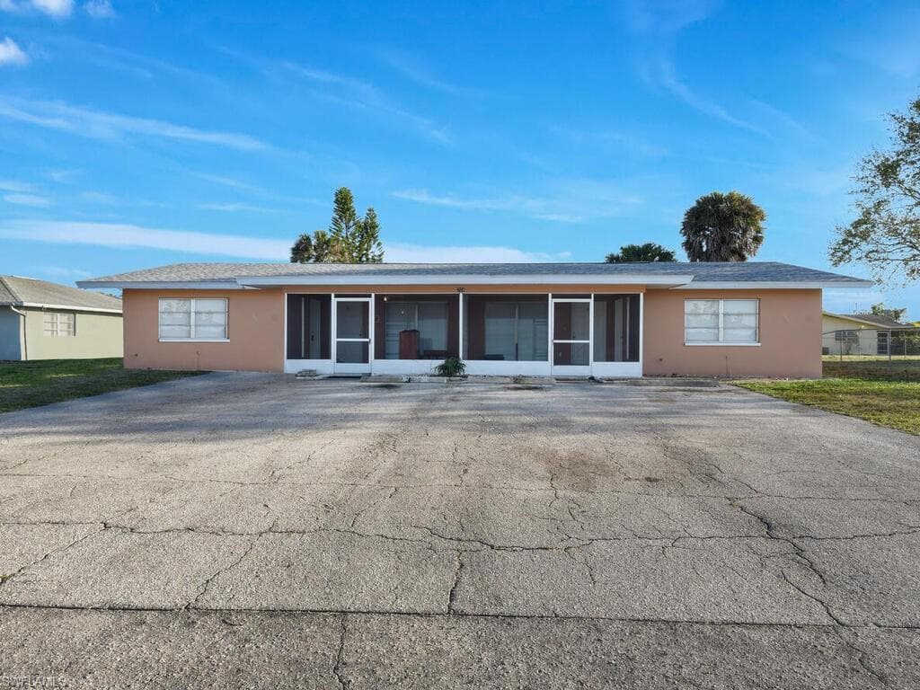 704 SE 46th TER 1-4 CAPE CORAL, FL 33904