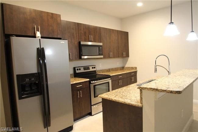1420 Andalusia BLVD CAPE CORAL, FL 33909
