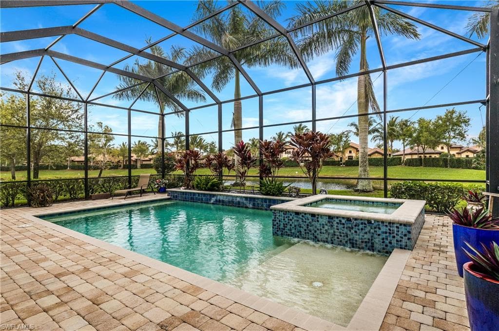 6502 Roma WAY S NAPLES, FL 34113