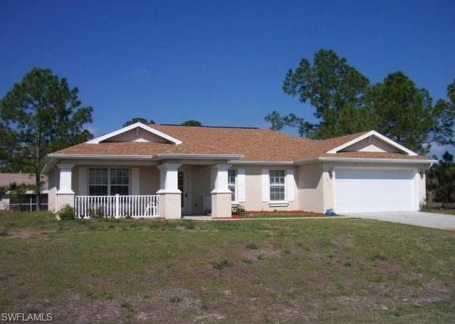 2214 Armour RD LEHIGH ACRES, FL 33973