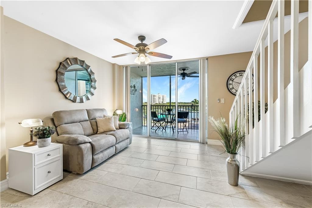 5 Bluebill AVE 511 NAPLES, FL 34108