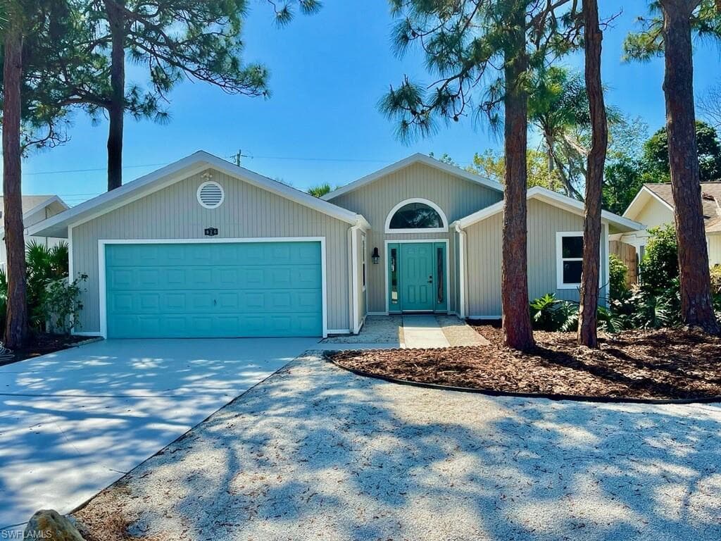 826 Golf DR VENICE, FL 34285