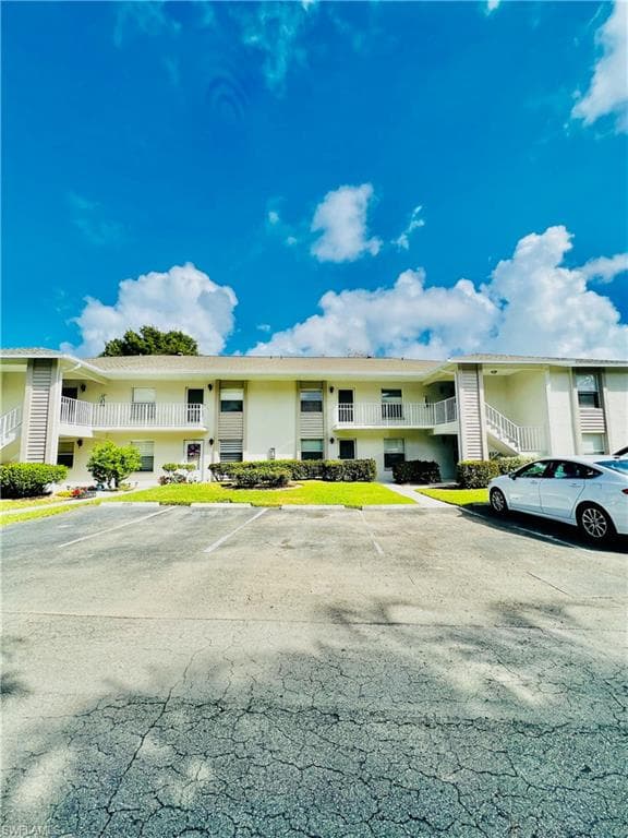 1344 Derbyshire CT D-203 NAPLES, FL 34116