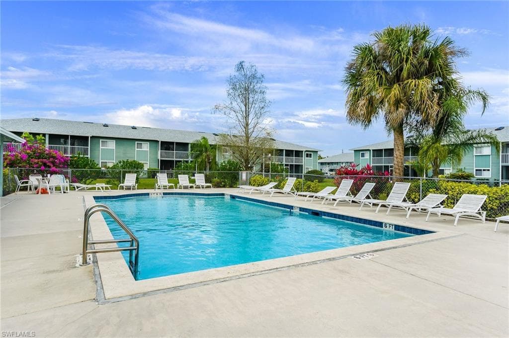 136 Cypress WAY E 505 NAPLES, FL 34110