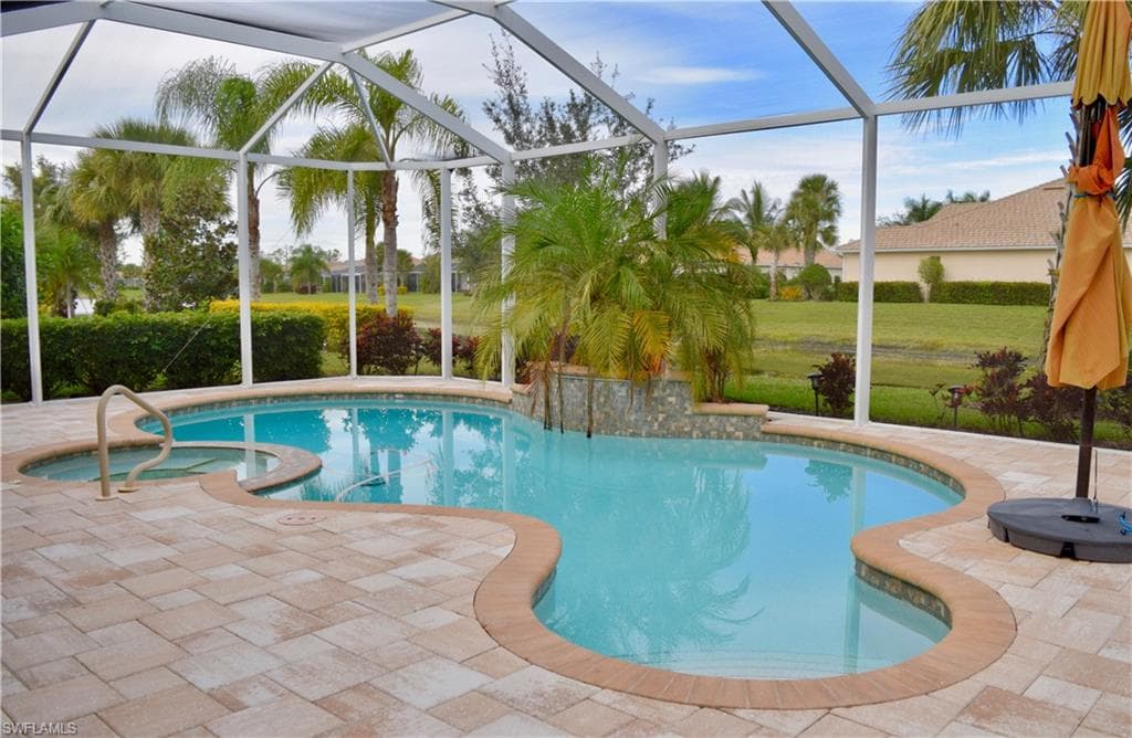 8578 Veronawalk CIR NAPLES, FL 34114