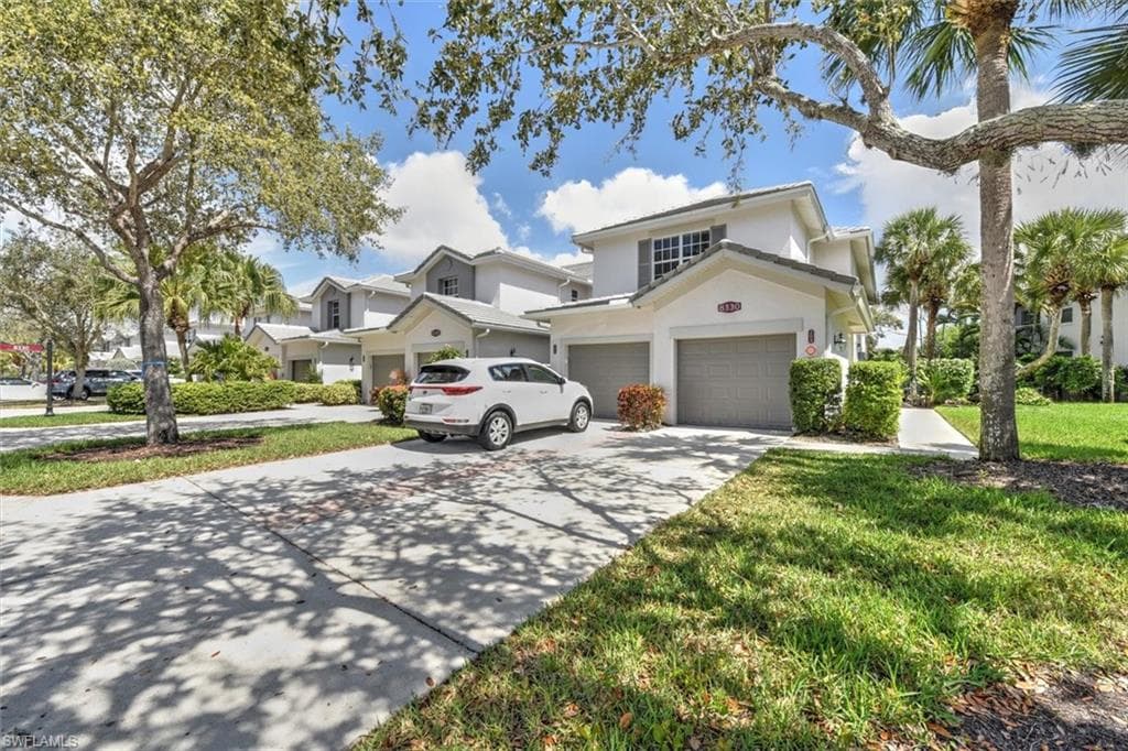 8330 Whisper Trace WAY D-204 NAPLES, FL 34114