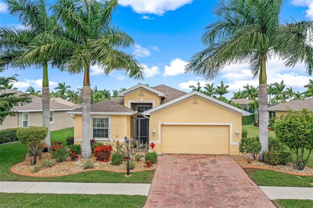 236 Destiny CIR CAPE CORAL, FL 33990