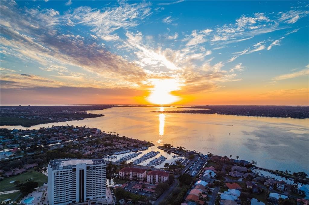 5260 S Landings DR 1604 FORT MYERS, FL 33919