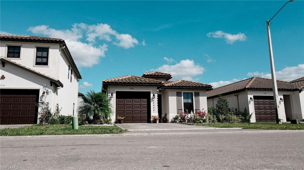 5580 Morino WAY AVE MARIA, FL 34142