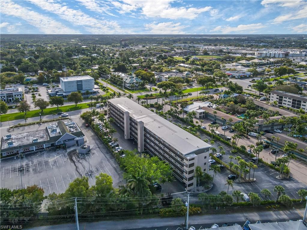 2335 Tamiami TRL N 504 NAPLES, FL 34103