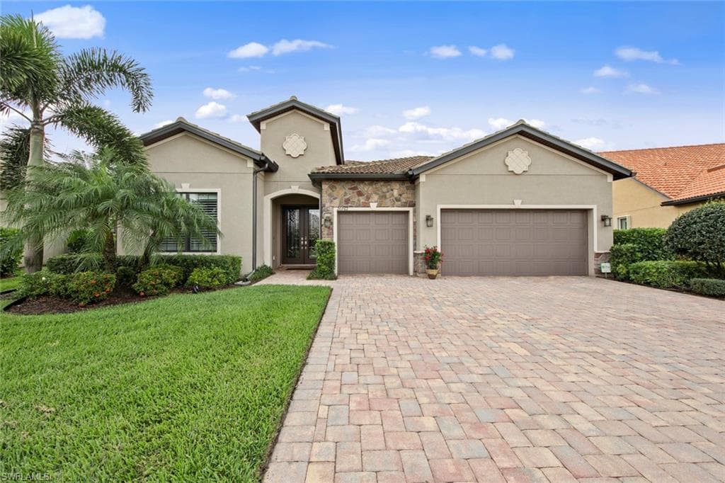 20762 Corkscrew Shores BLVD ESTERO, FL 33928