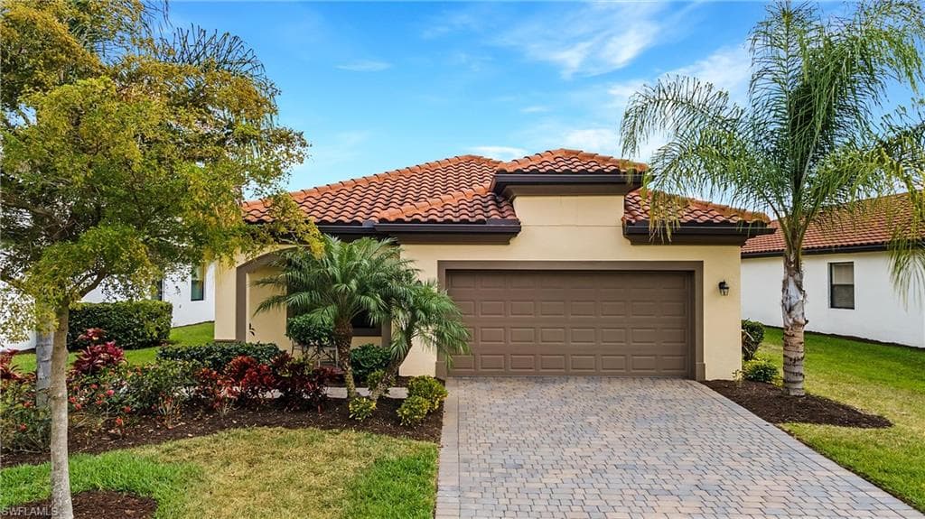 11585 Golden Oak TER