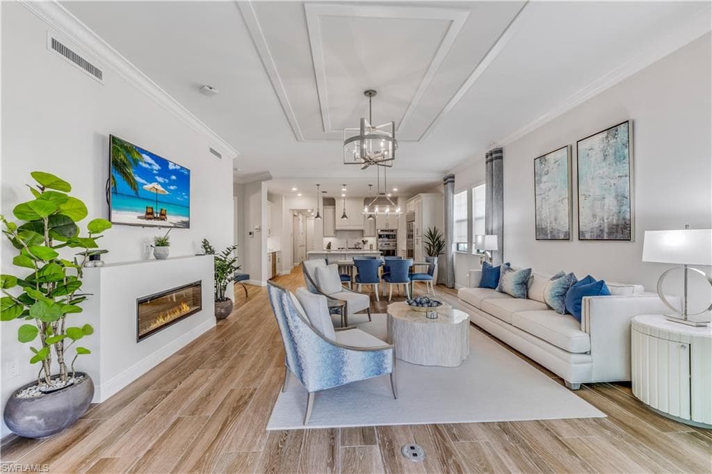 16374 Viansa WAY 5-201 NAPLES, FL 34110