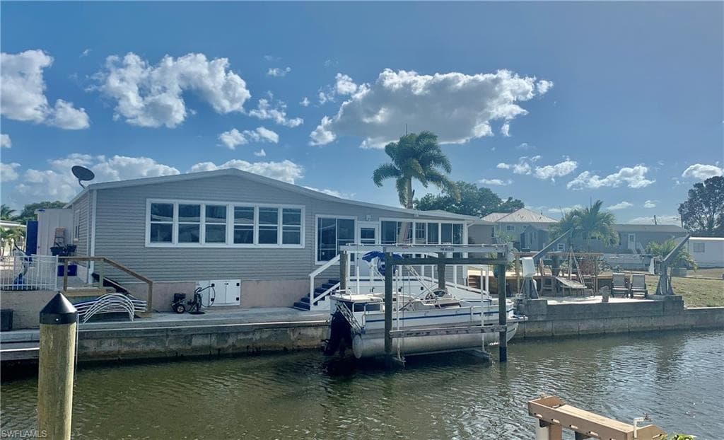4704 Mai Kai LN BONITA SPRINGS, FL 34134