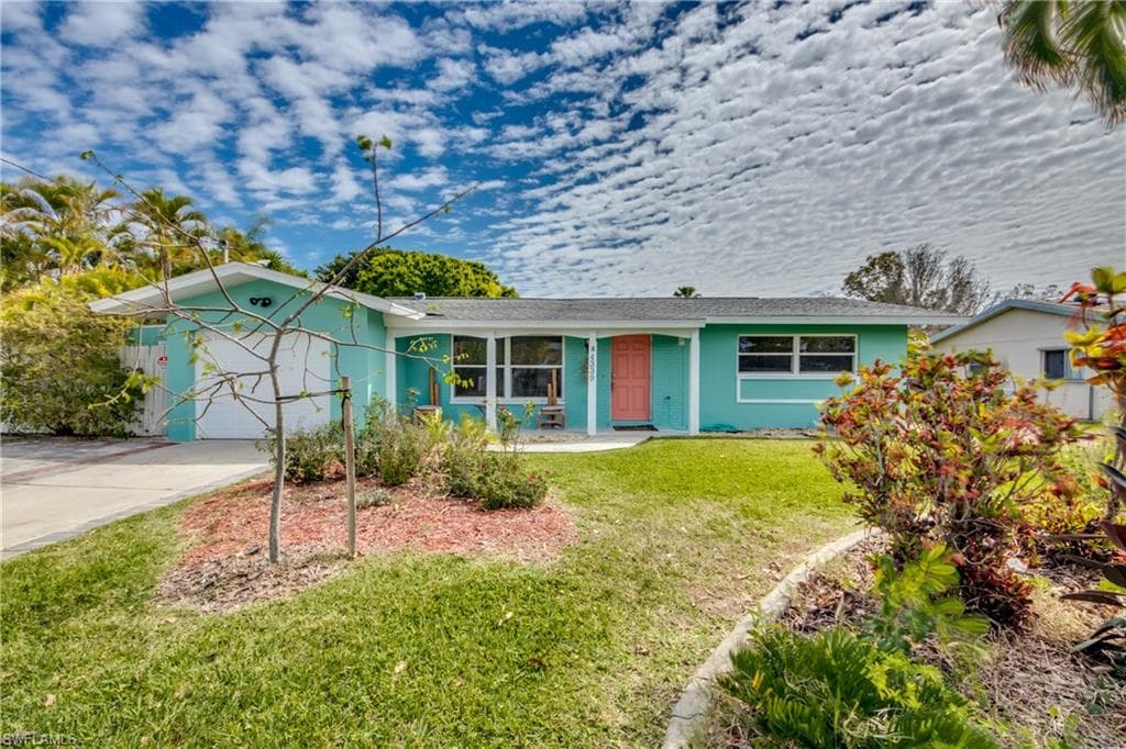 4339 Pelican BLVD CAPE CORAL, FL 33914