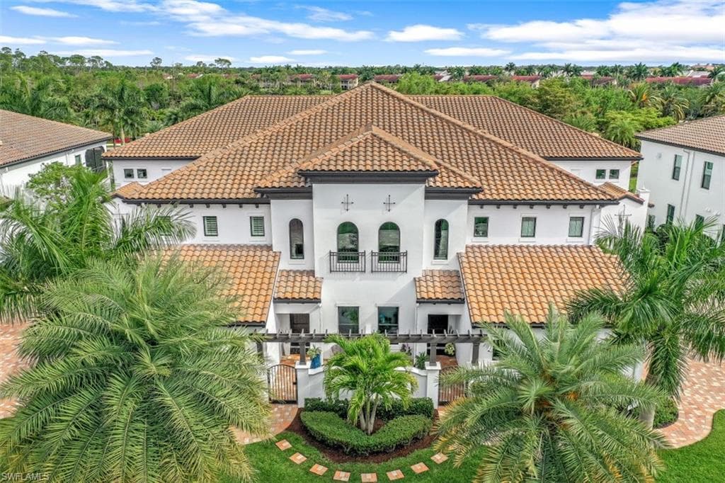 16366 Corsica WAY 4-201 NAPLES, FL 34110