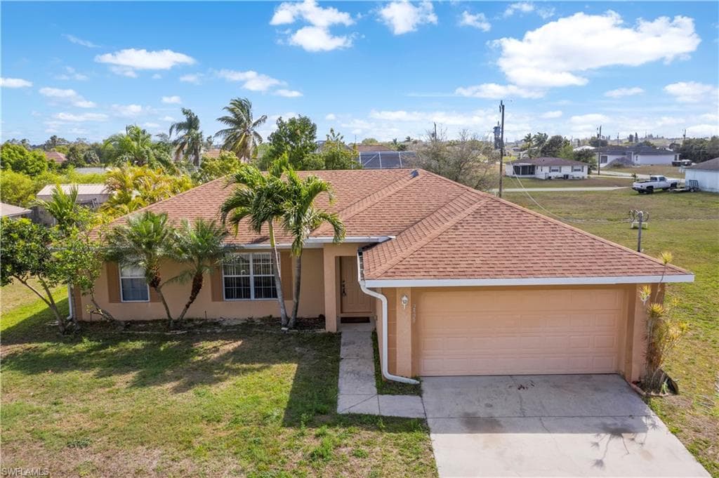 2525 NE 20th AVE CAPE CORAL, FL 33909
