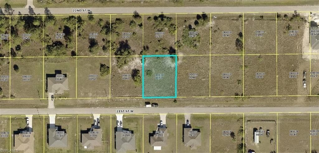 3820 21st ST W LEHIGH ACRES, FL 33971