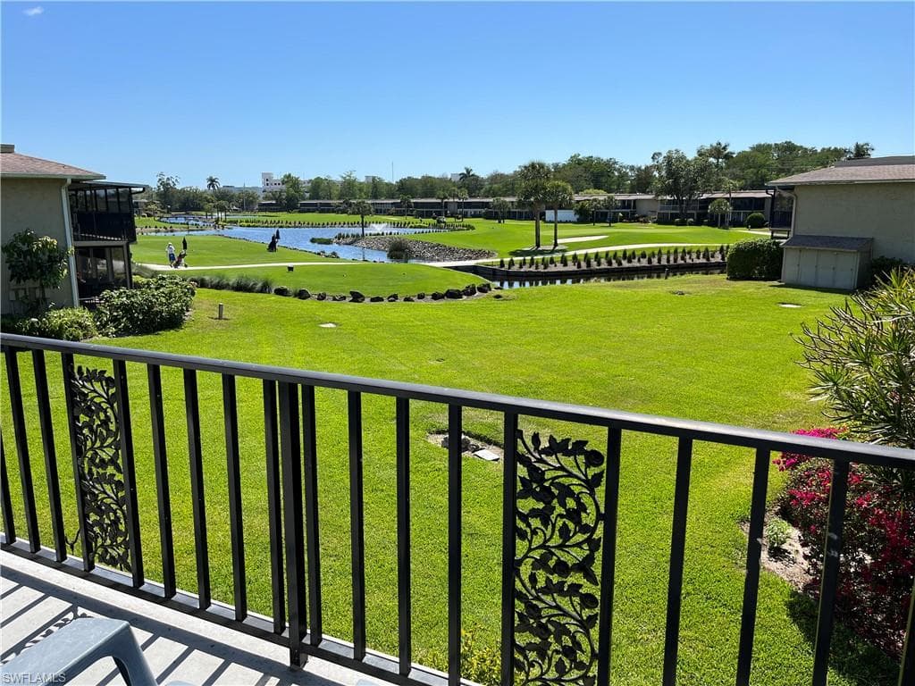 378 Palm DR 502 NAPLES, FL 34112