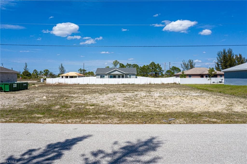 1909 NW 20th ST CAPE CORAL, FL 33993