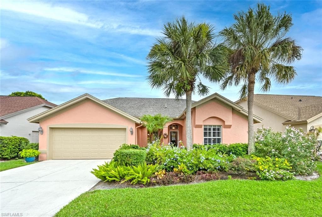 7913 Gardner DR NAPLES, FL 34109