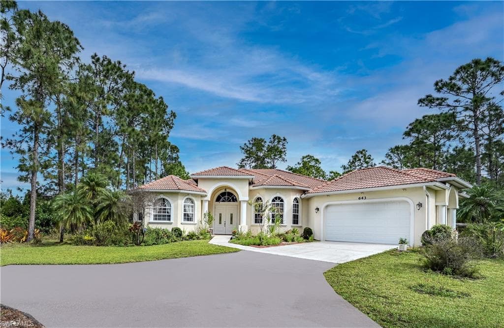 643 22nd AVE NE NAPLES, FL 34120
