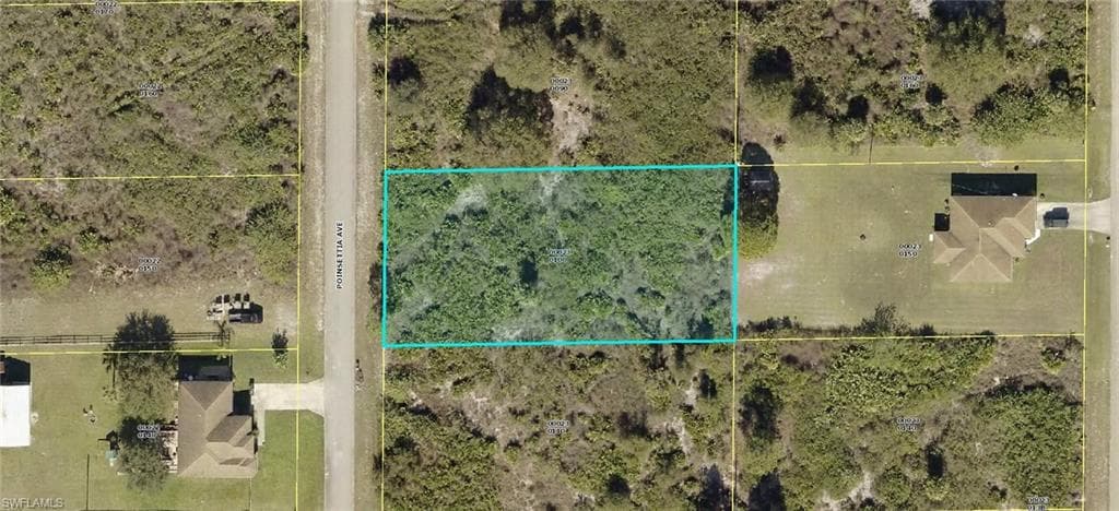 1304 Poinsettia AVE LEHIGH ACRES, FL 33972