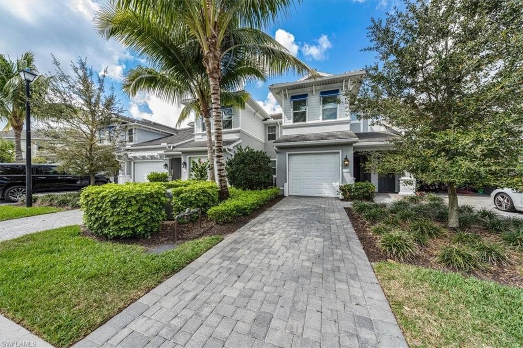 6980 AVALON CIR 1103 NAPLES, FL 34112