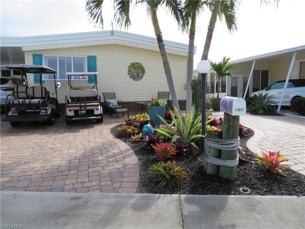 17651 Peppard DR FORT MYERS BEACH, FL 33931