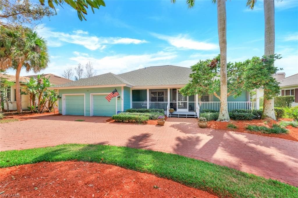 1912 Manchester CIR NAPLES, FL 34109
