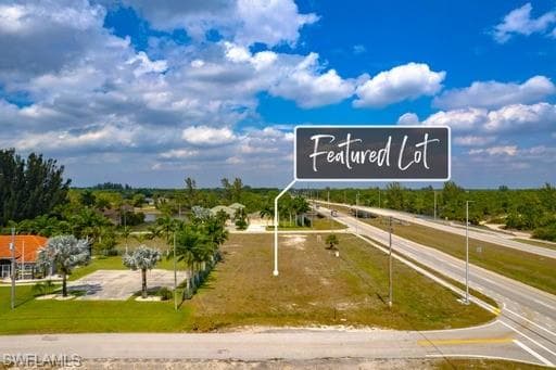 3201 NW 21st ST CAPE CORAL, FL 33993