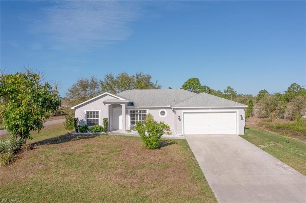 720 Bedford Point AVE LEHIGH ACRES, FL 33974