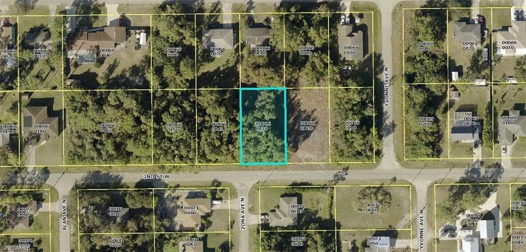3804 2nd ST W LEHIGH ACRES, FL 33971