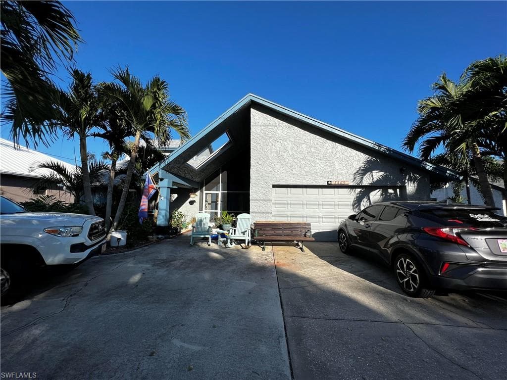5409 Skyline BLVD CAPE CORAL, FL 33914